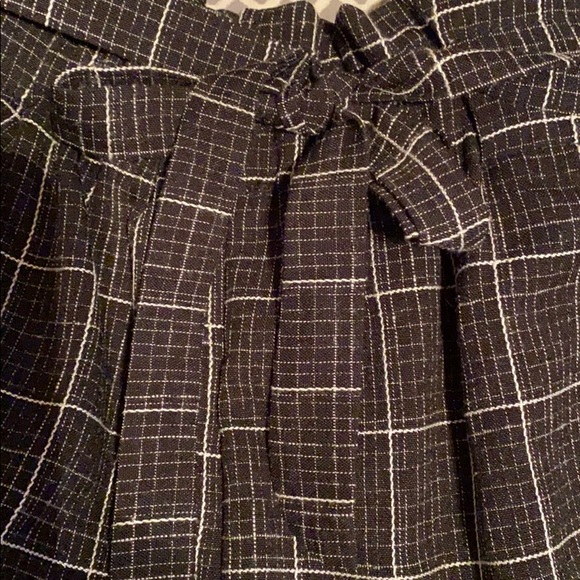 plaid shorts - Picture 5 of 7